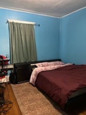 491-493 Newbury St, Springfield, MA 01104