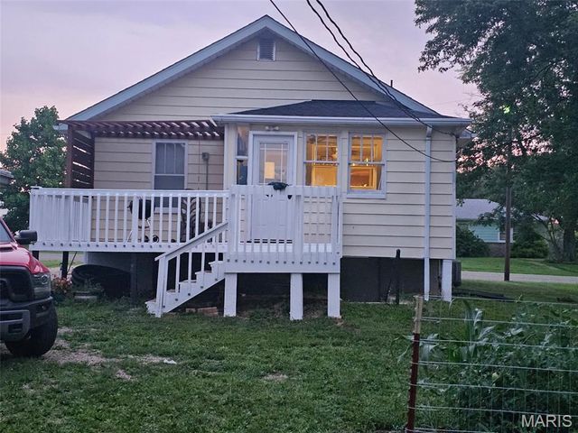 320 Pine Street, Sullivan, MO 63080