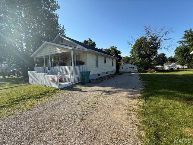 320 Pine Street, Sullivan, MO 63080