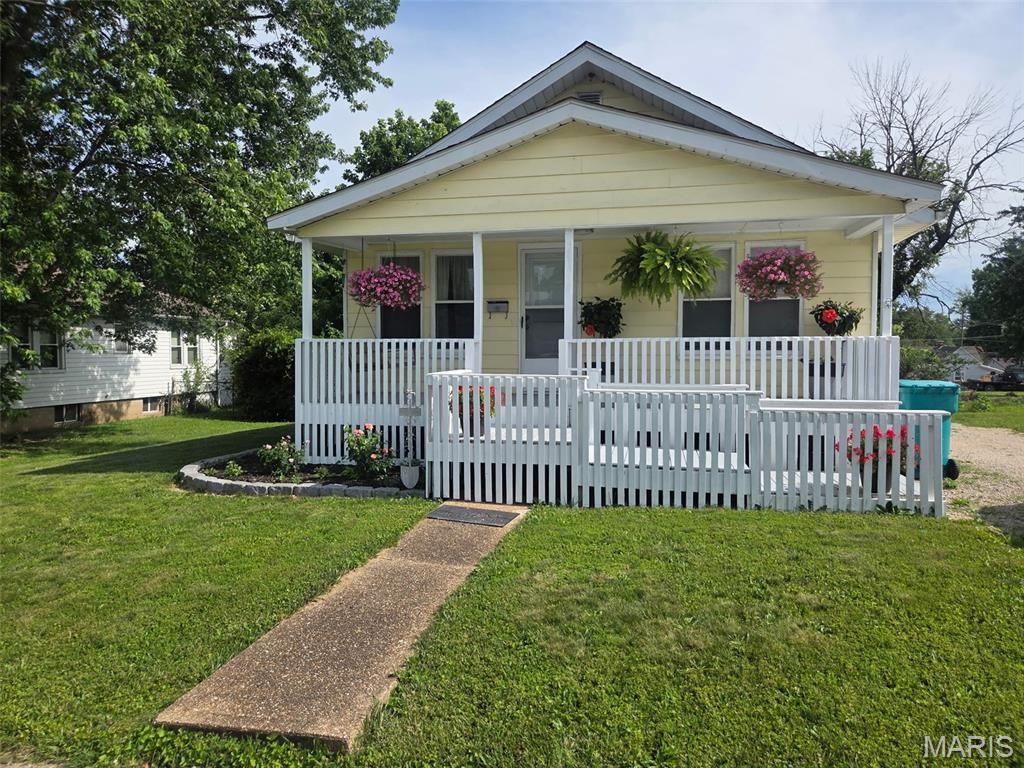 320 Pine Street, Sullivan, MO 63080