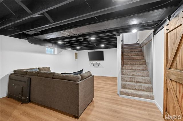 9840 Madison Avenue, Rock Hill, MO 63119