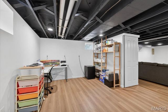 9840 Madison Avenue, Rock Hill, MO 63119