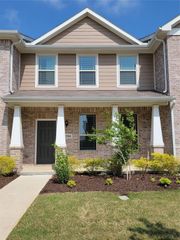 3304 Becker Drive, Denton, TX 76207