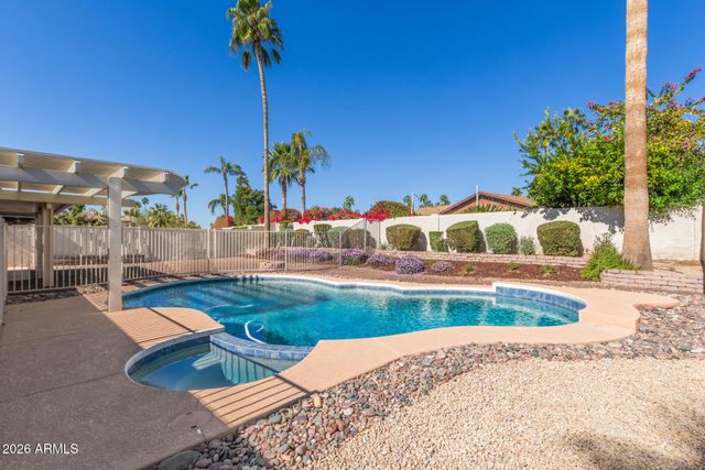 6748 E PARADISE Lane, Scottsdale, AZ 85254