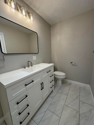 11785 Co Road 76-211, Ava, MO 65608