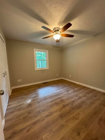 11785 Co Road 76-211, Ava, MO 65608