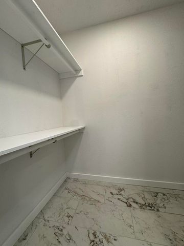 11785 Co Road 76-211, Ava, MO 65608