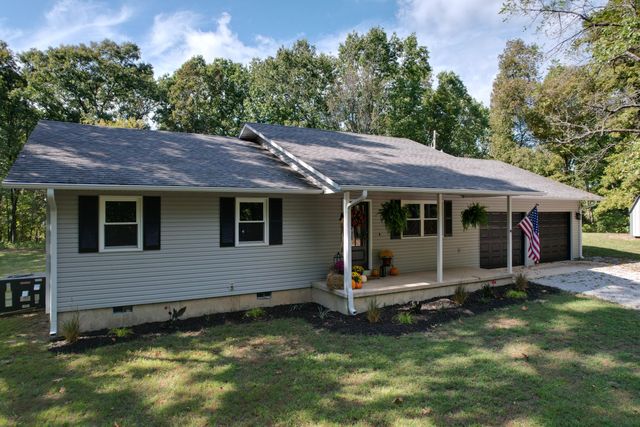 11785 Co Road 76-211, Ava, MO 65608