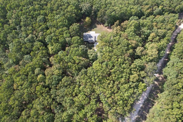 11785 Co Road 76-211, Ava, MO 65608