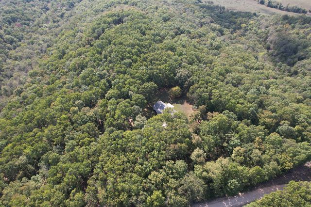 11785 Co Road 76-211, Ava, MO 65608