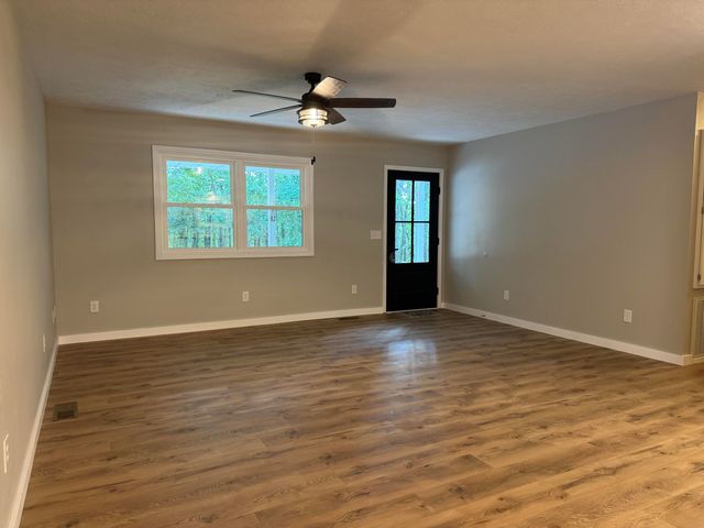 11785 Co Road 76-211, Ava, MO 65608