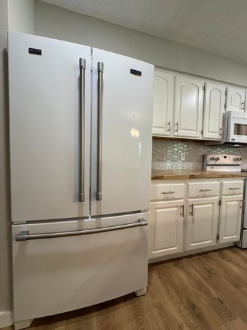 11785 Co Road 76-211, Ava, MO 65608