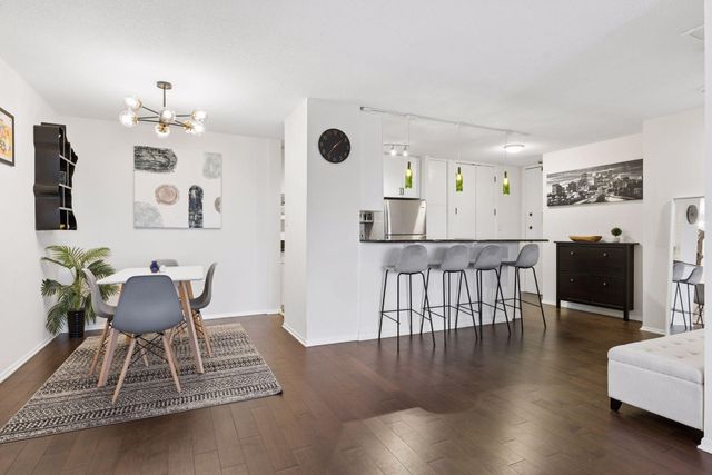 400 Groveland Avenue 914, Minneapolis, MN 55403