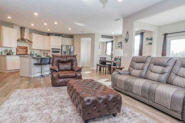 6759 Sable Point Drive, Brownsburg, IN 46112