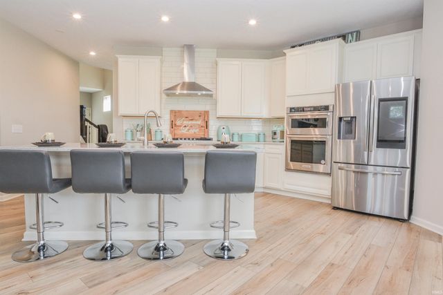 6759 Sable Point Drive, Brownsburg, IN 46112