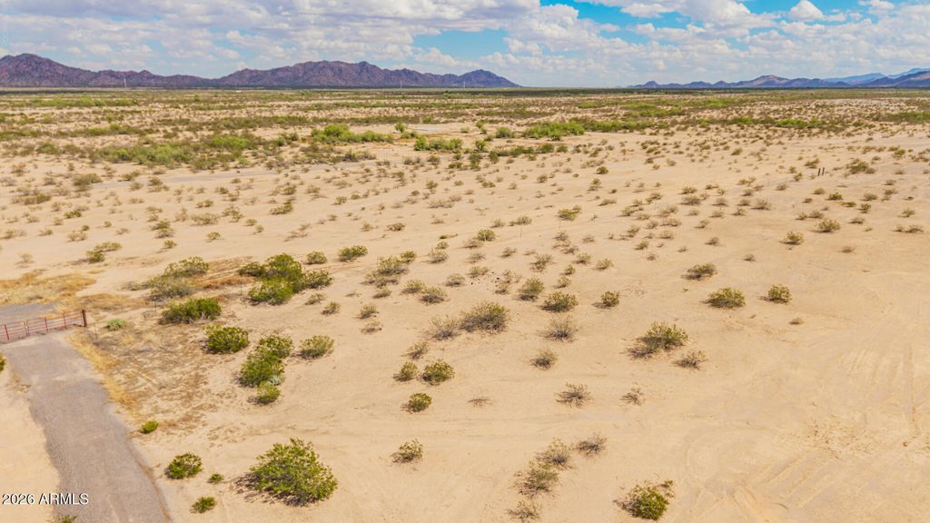 0 xxxx -- 0, Maricopa, AZ 85138 — photo 4