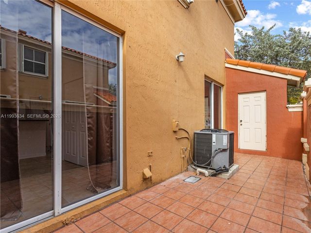 6201 NW 114th Pl 249, Doral, FL 33178