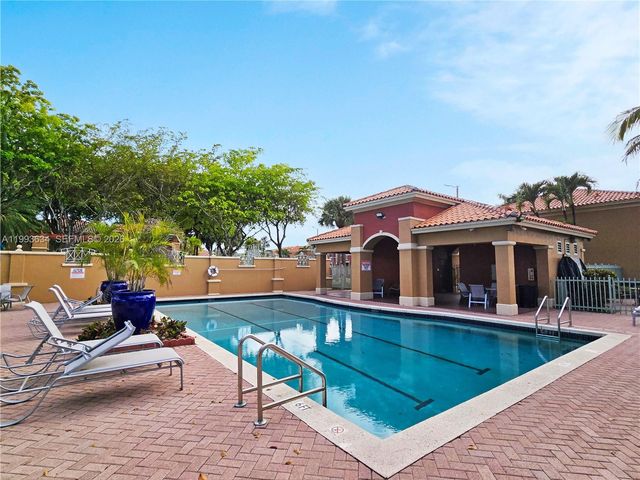 6201 NW 114th Pl 249, Doral, FL 33178