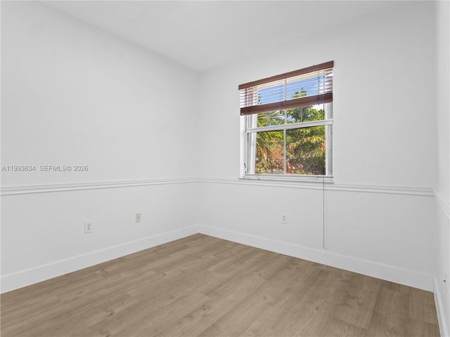 6201 NW 114th Pl 249, Doral, FL 33178