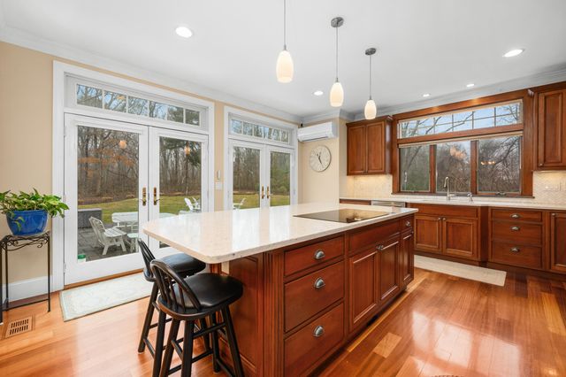 46 Carleton Drive, East Sandwich, MA 02537