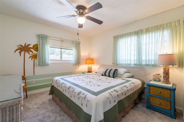 2215 GROVE STREET, Sarasota, FL 34239