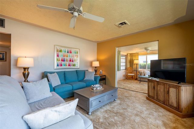 2215 GROVE STREET, Sarasota, FL 34239
