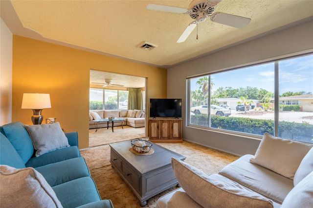 2215 GROVE STREET, Sarasota, FL 34239