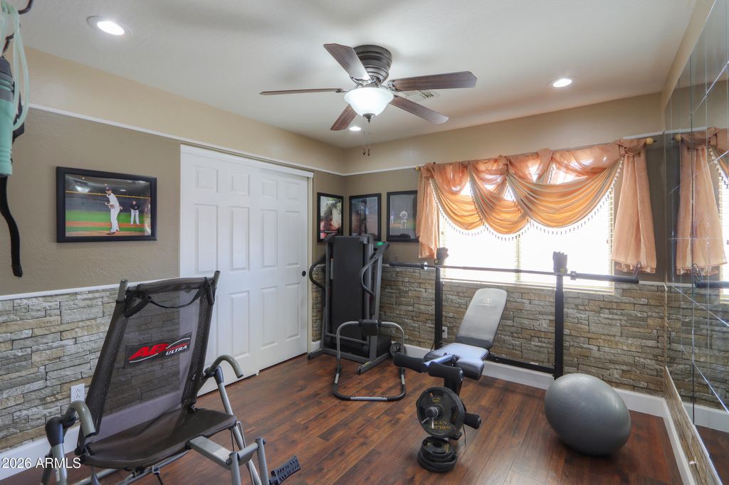 Image 21 of property listing at 1765 E Oquitoa Drive, Casa Grande, AZ 85122