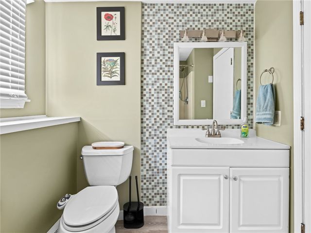 16 Sweetwater Drive, Coventry, RI 02816