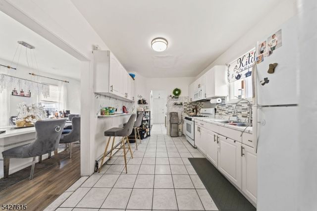 14 Dey St, Paterson City, NJ 07503