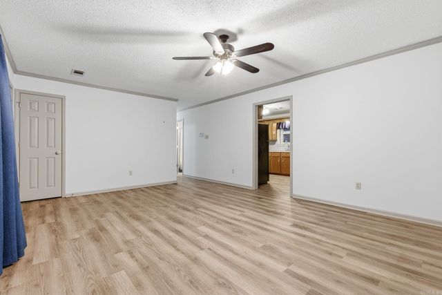 207 Ray St, Cabot, AR 72023