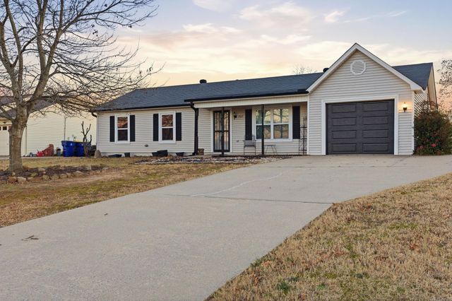 207 Ray St, Cabot, AR 72023