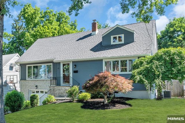 10 Bryn Mawr Road, West Orange, NJ 07052