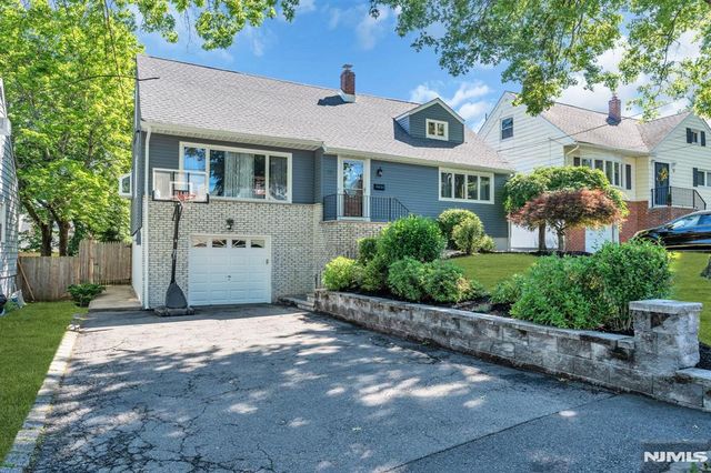 10 Bryn Mawr Road, West Orange, NJ 07052