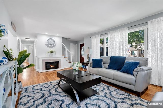 10 Bryn Mawr Road, West Orange, NJ 07052