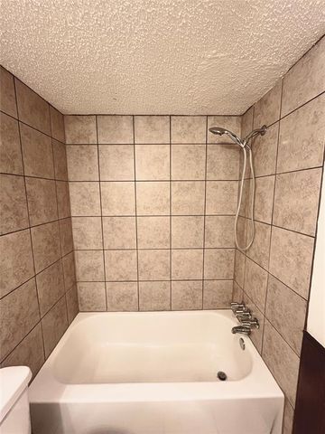 300 Chalmette Drive c, Norman, OK 73071