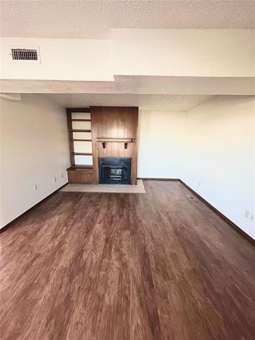 300 Chalmette Drive c, Norman, OK 73071