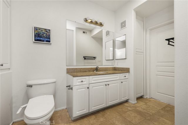 3202 Watermarke, Irvine, CA 92612
