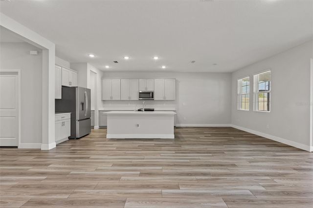 10412 FIELDSTONE MYRTLE WAY, San Antonio, FL 33576