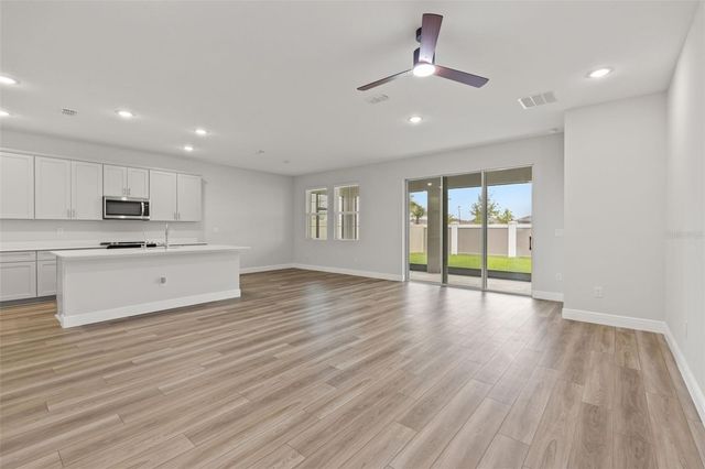 10412 FIELDSTONE MYRTLE WAY, San Antonio, FL 33576