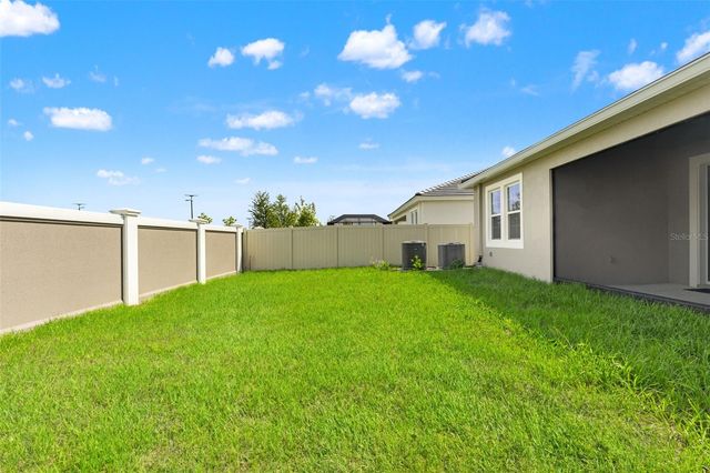 10412 FIELDSTONE MYRTLE WAY, San Antonio, FL 33576
