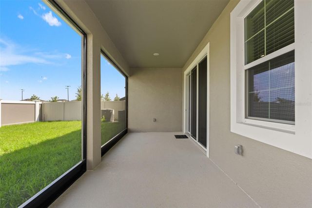 10412 FIELDSTONE MYRTLE WAY, San Antonio, FL 33576