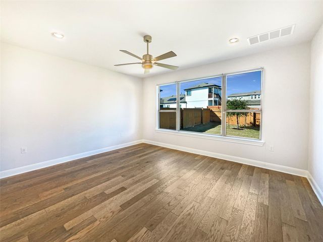 7604 Hillock TER, Austin, TX 78744