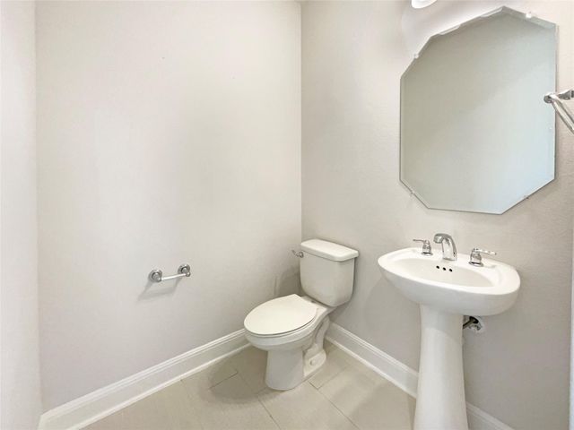 7604 Hillock TER, Austin, TX 78744