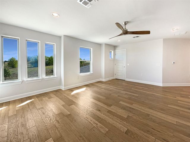 7604 Hillock TER, Austin, TX 78744