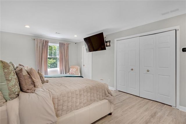 2660 Spalding Drive, Atlanta, GA 30350