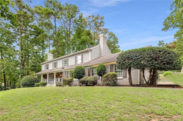 2660 Spalding Drive, Atlanta, GA 30350