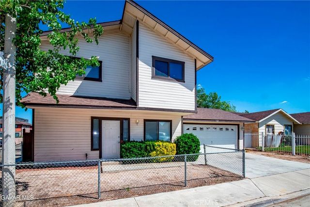 1822 Park Circle, Lancaster, CA 93535