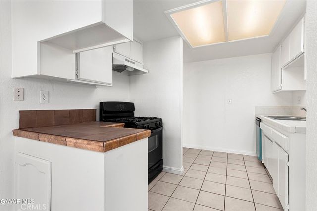 1822 Park Circle, Lancaster, CA 93535