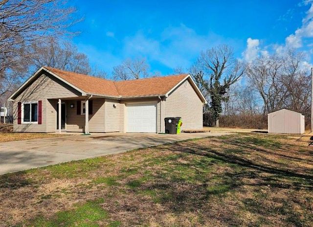 17129 Cerrito Drive, Belton, MO 64012
